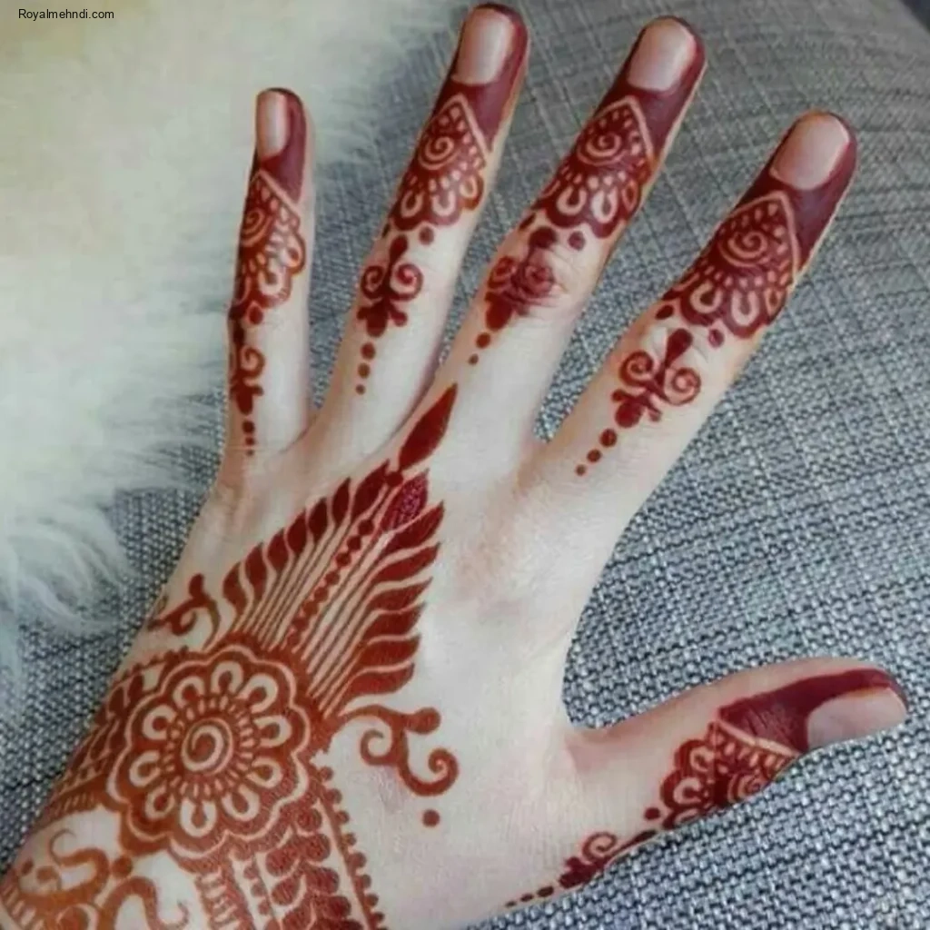 Stylish Mehndi Design