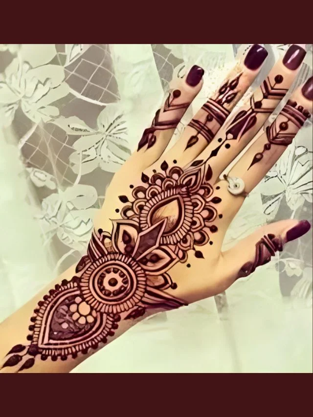 Stylish Mehndi Design