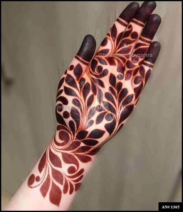 Stylish Mehndi Design