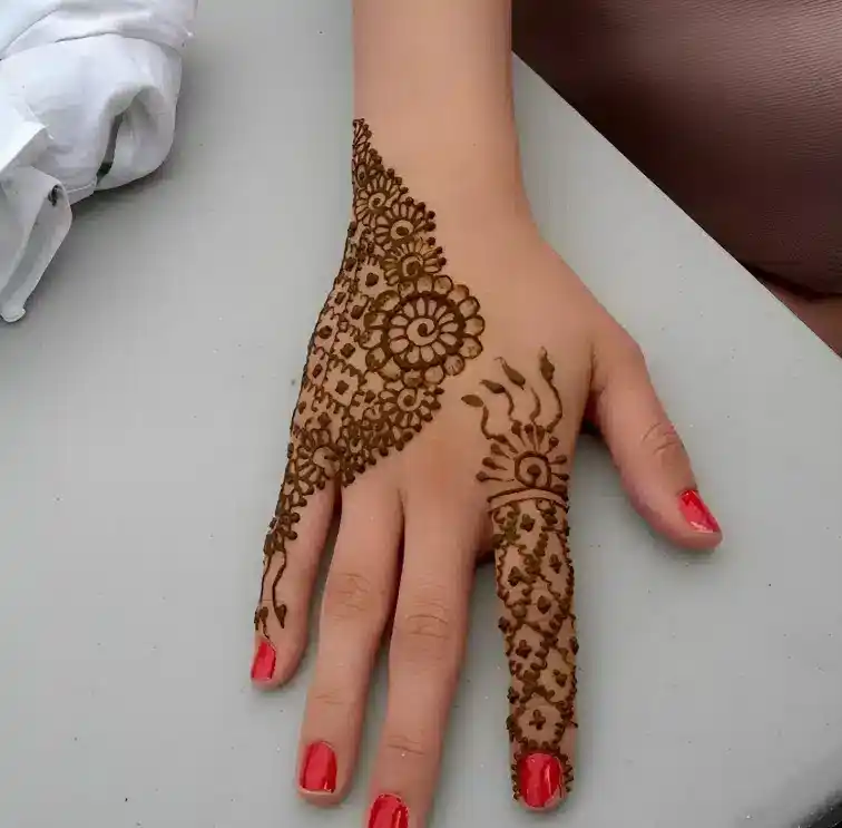 back side mehndi designs