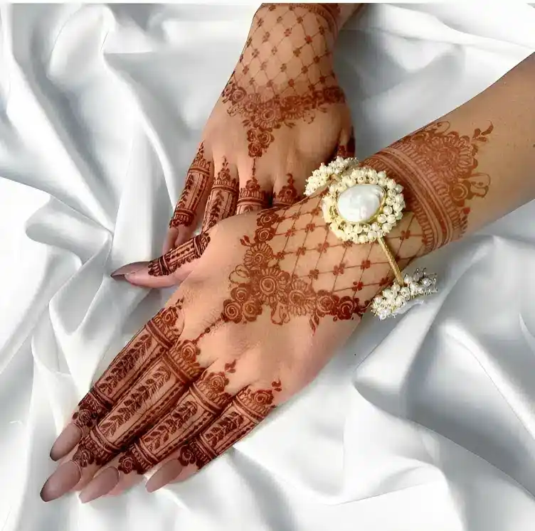 back side mehndi designs