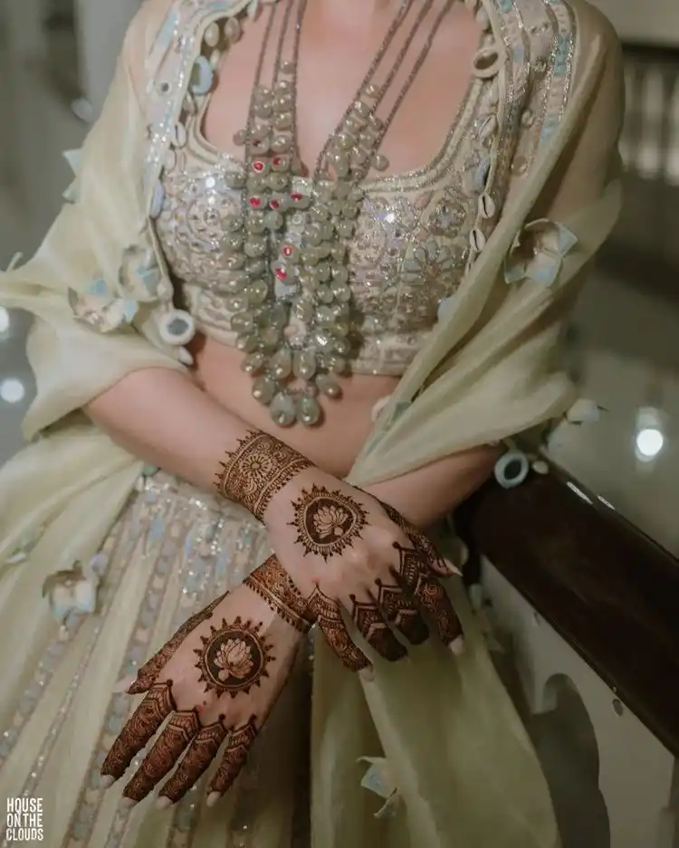 back side mehndi designs
