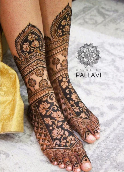 foot mehndi design