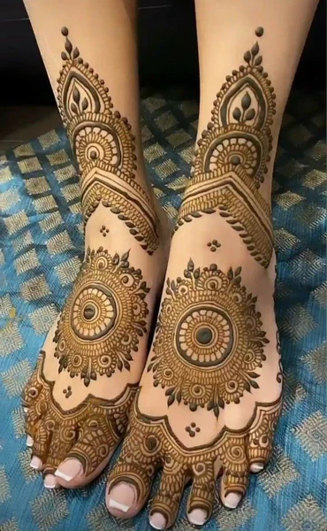 foot mehndi design