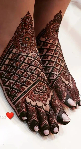 foot mehndi design