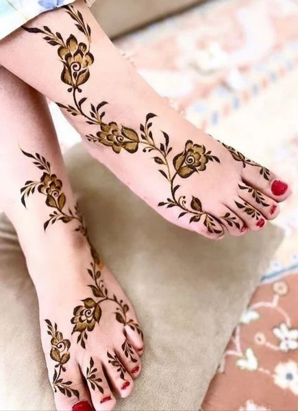 foot mehndi design