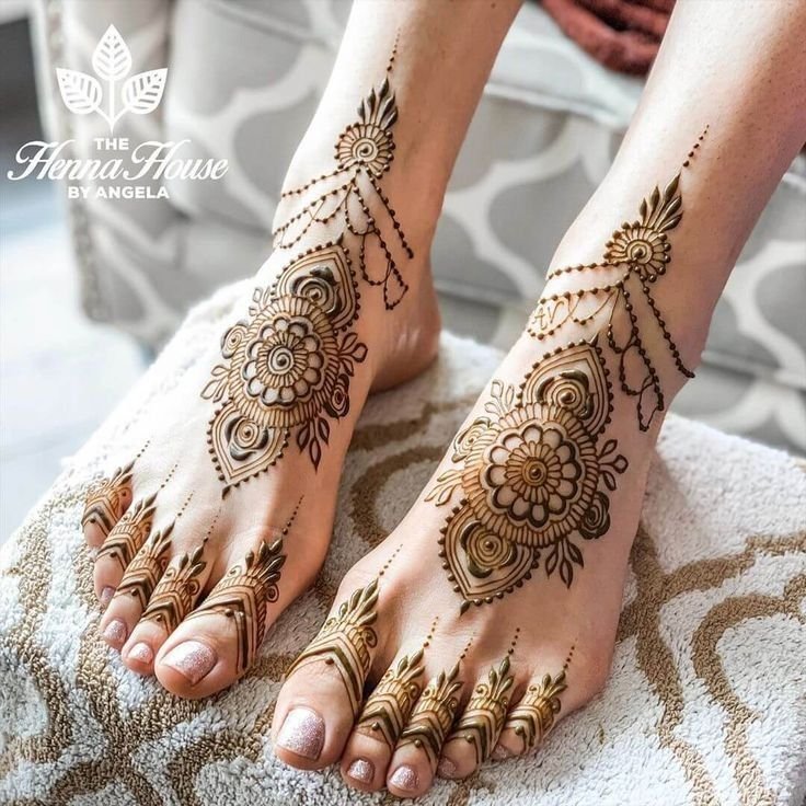 foot mehndi design