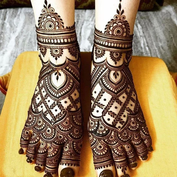 foot mehndi design