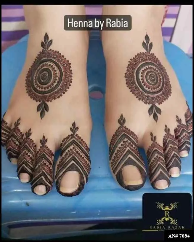 foot mehndi design