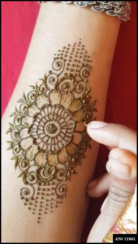 khafif mehndi designs