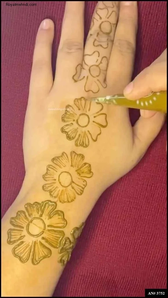 khafif mehndi designs