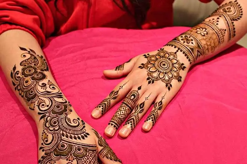 khafif mehndi designs