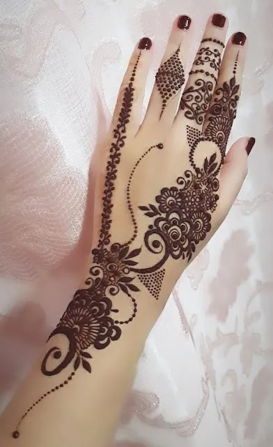 khafif mehndi designs