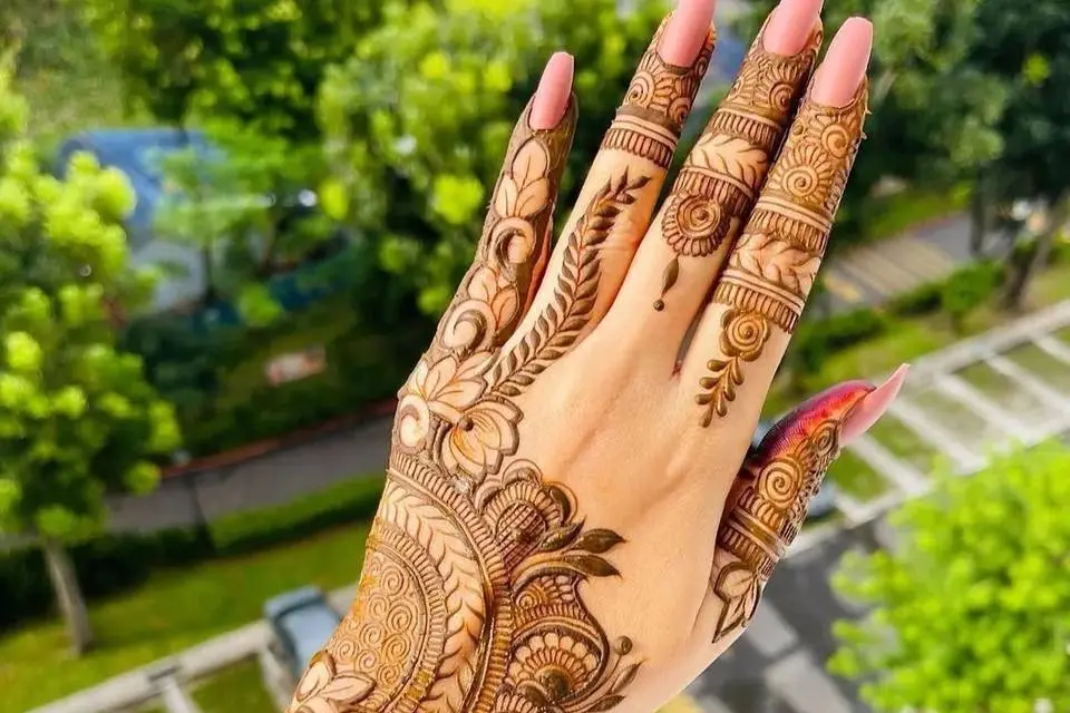 khafif mehndi designs