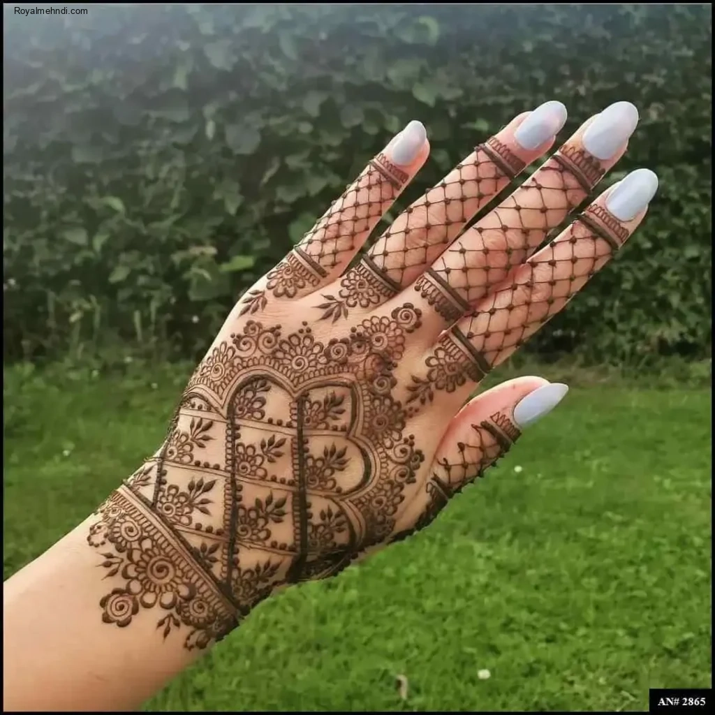 pakistani arabic mehndi design