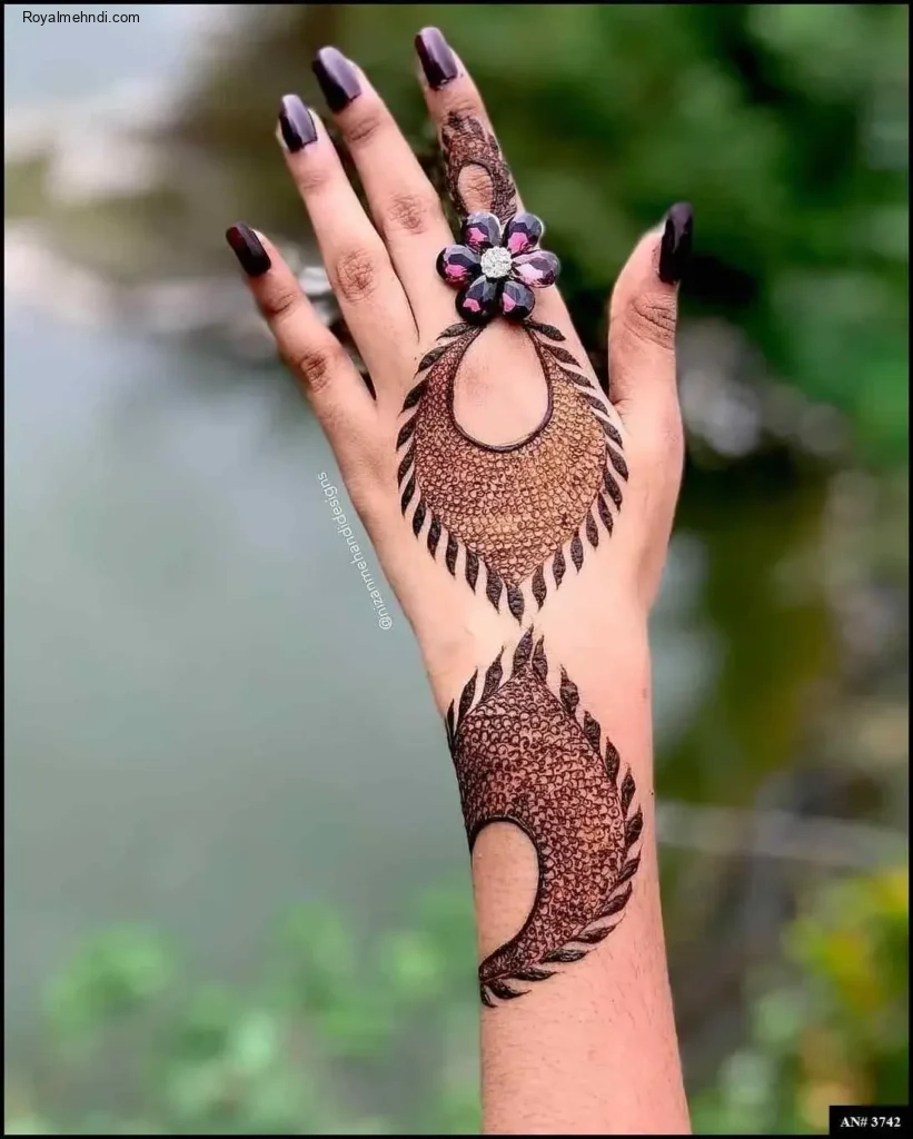 pakistani arabic mehndi design