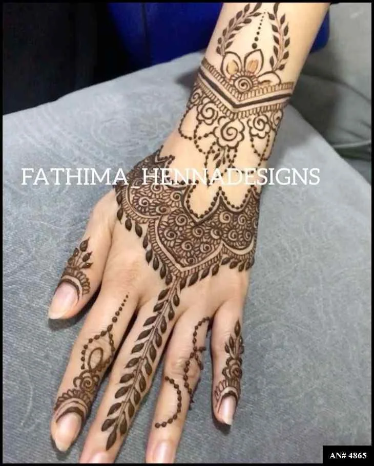 pakistani arabic mehndi design