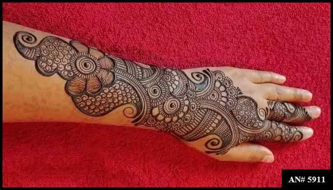 pakistani arabic mehndi design