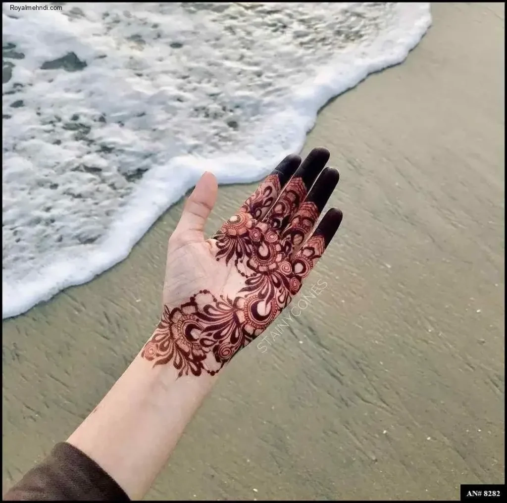pakistani arabic mehndi design