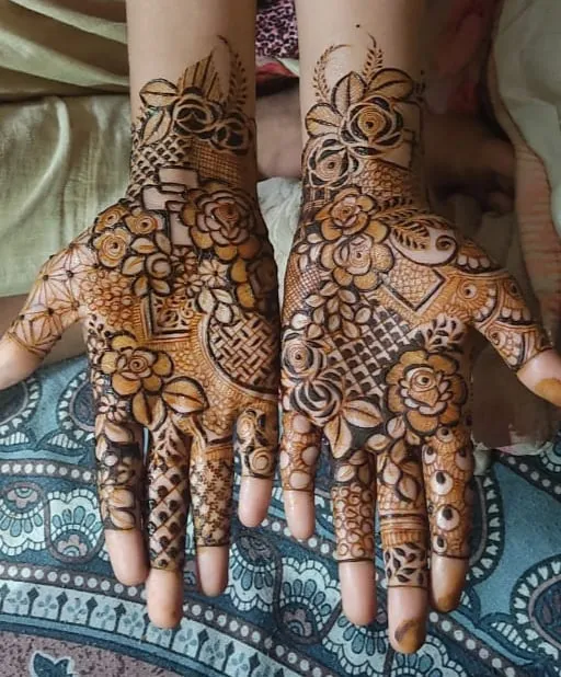 palm mehndi design