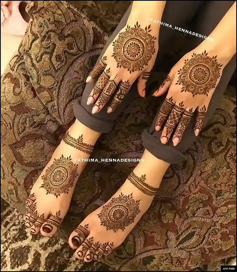 palm mehndi design