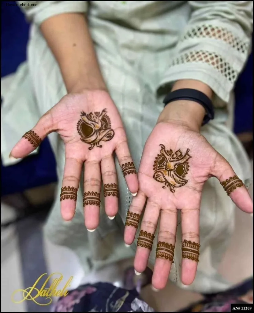 palm mehndi design