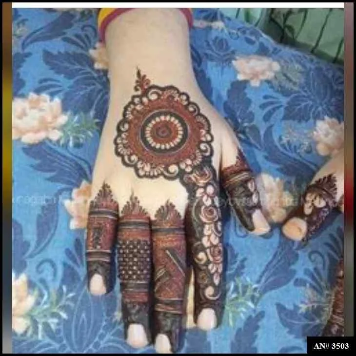 palm mehndi design