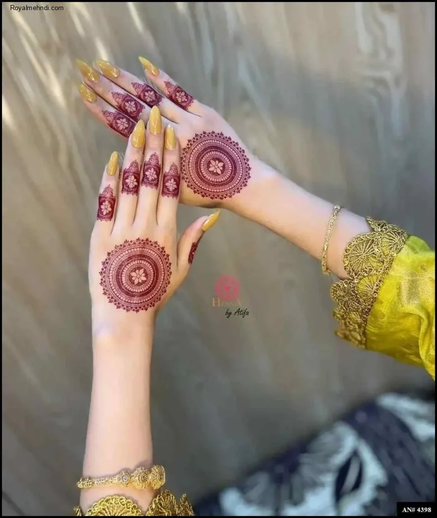 palm mehndi design