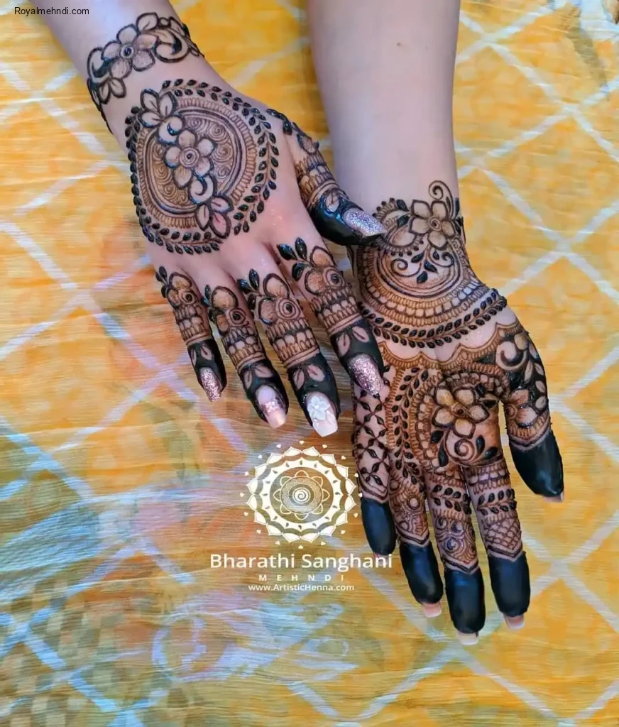 palm mehndi design