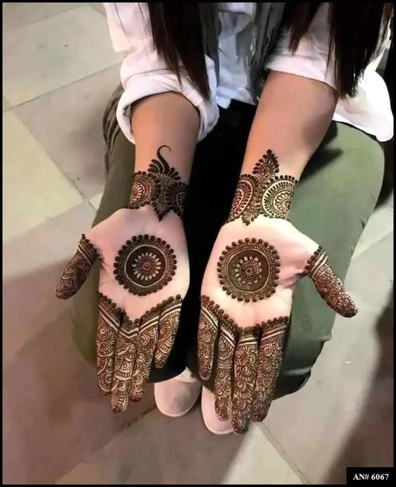 palm mehndi design
