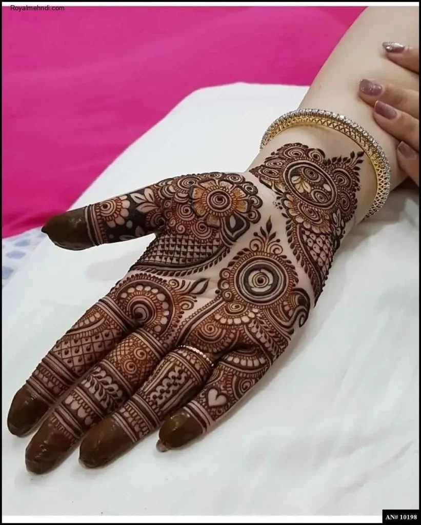 palm mehndi design