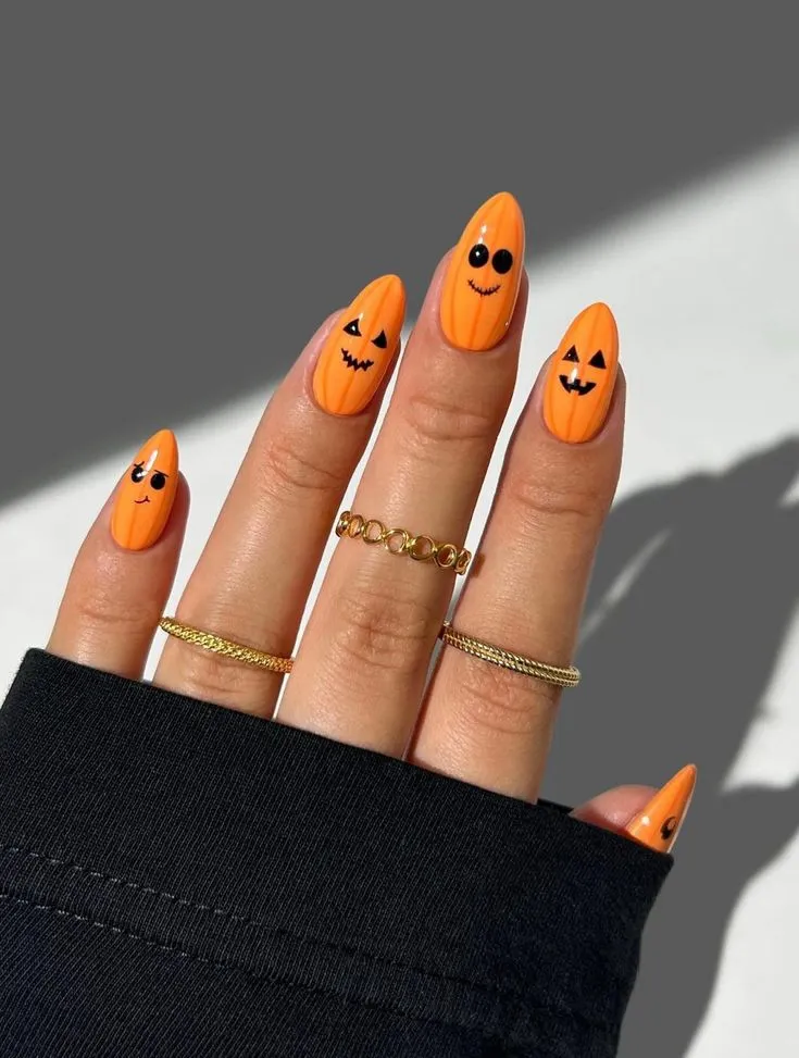 Halloween nail designs