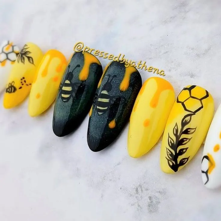 Halloween nail designs