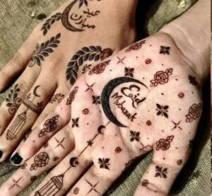 Moon Mehndi Design idea