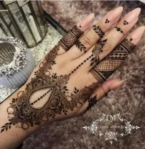 Muslim Mehndi Design idea