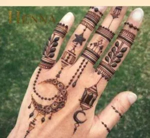 Moon Mehndi Design idea