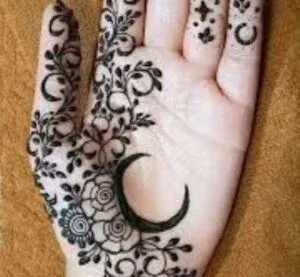 Moon Mehndi Design idea