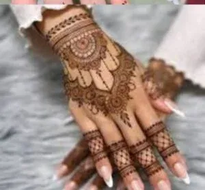 Moon Mehndi Design idea