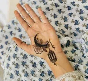 Moon Mehndi Design idea