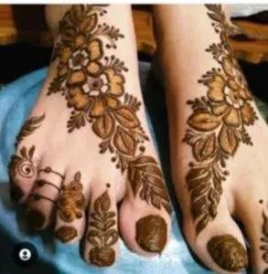 Leg Mehndi Design idea