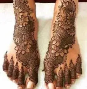 Leg Mehndi Design idea