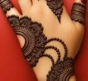 Moon Mehndi Design idea