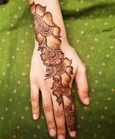 Bel Mehndi Design idea