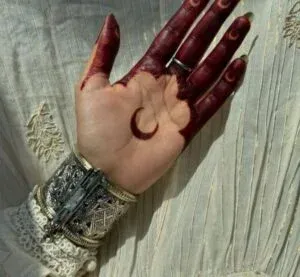 Moon Mehndi Design idea