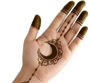 Moon Mehndi Design idea