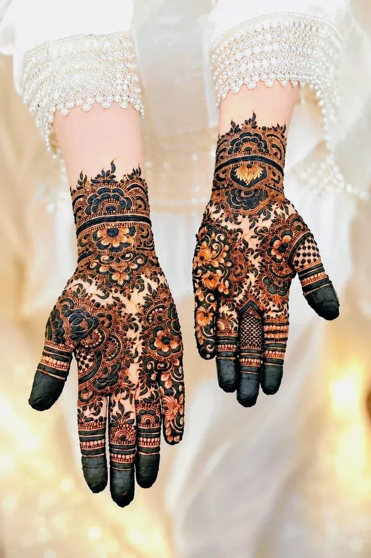 Royal Front Hand Mehndi Design idea