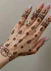 Upper Hand Mehndi Design idea
