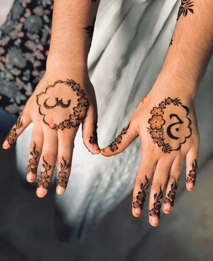 Simple Mehndi Design With Name idea