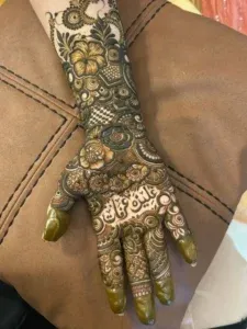 Bridal Mehndi Designs for Foot and Legs idea