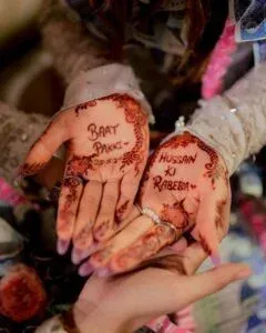 Rabeeca Khan Mehndi Design idea